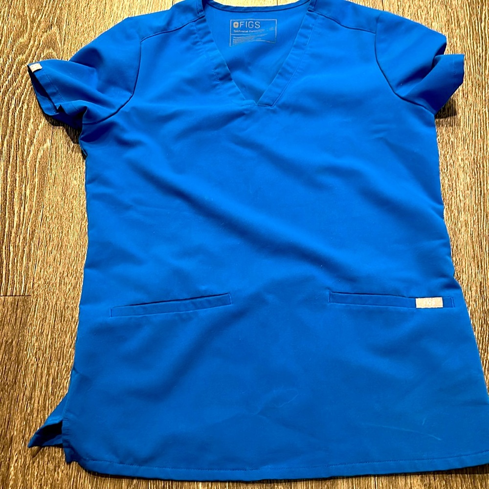 Figs Casma Royal Blue xsmall. In good condition.